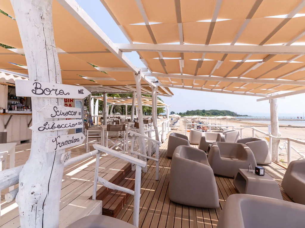 tenuta-primero-gardo-family-collection-beach-bar-terrace