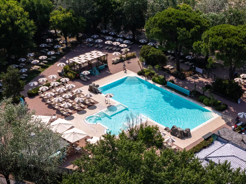 tenuta-primero-gardo-family-collection-pool-air-vew