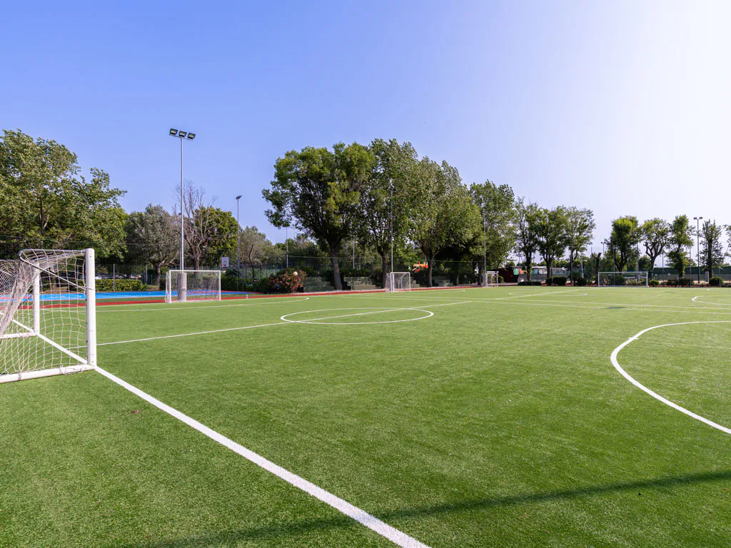 tenuta-primero-gardo-family-collection-sport-footbal-field