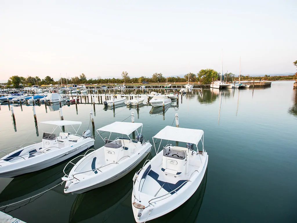 tenuta-primero-marina-boats