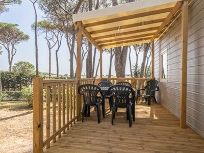 hu-i-pini-village-mobile-home-confort-exterior-terrace