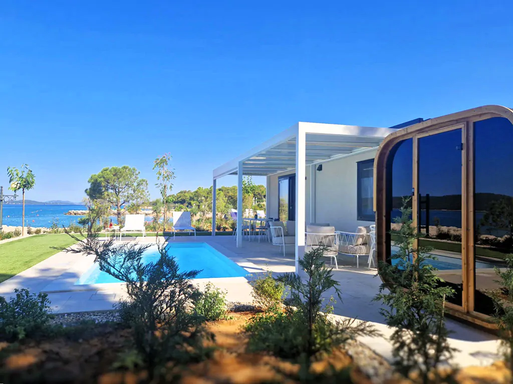 amadria-park-sibenik-mobile-home-exterior-pool-view