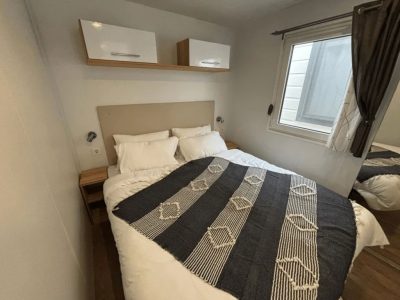 camping-bella-italia-moible-home-bella-family-interior-bedroom