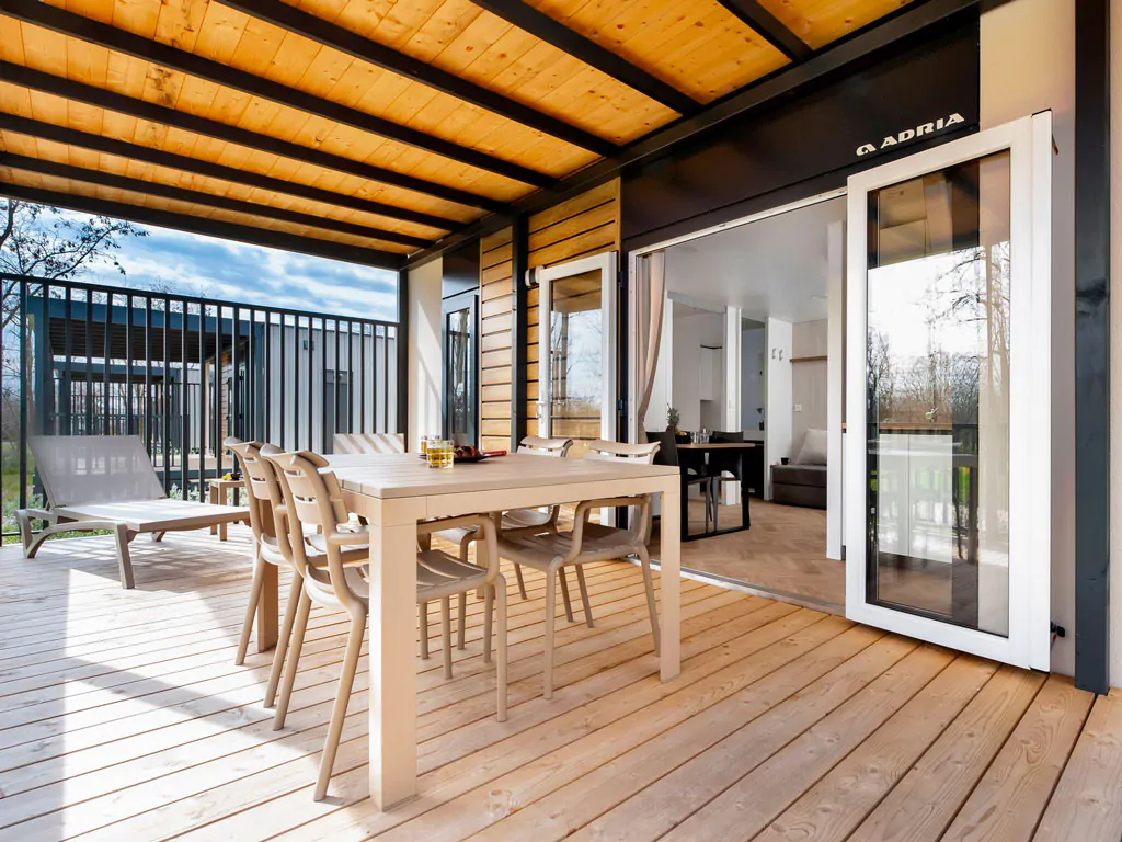 camping-naturist-solaris-casa-pini-mobile-home-luxury-exterior-terrace