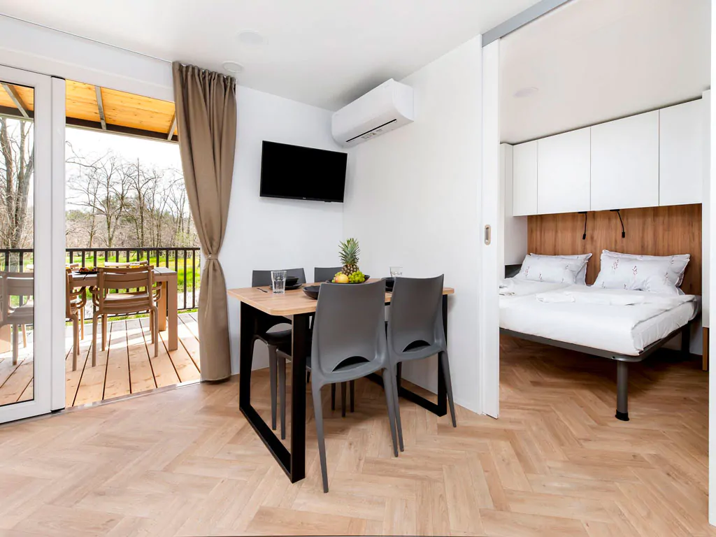 camping-naturist-solaris-casa-pini-mobile-home-luxury-interior-living-room