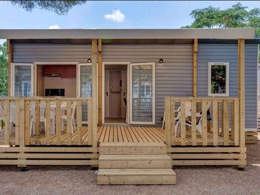 hu-fabulous-village-mobile-home-comfort-exterior-mobile-home-view
