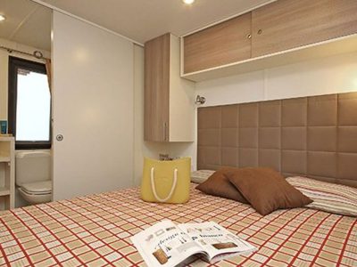 hu-girasole-village-mobile-home-comfort-for-6-persons-interior-bedroom-double-bed