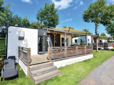 hu-montescudaio-village-mobile-home-premium-for-6-persons-exterior-mobile-home