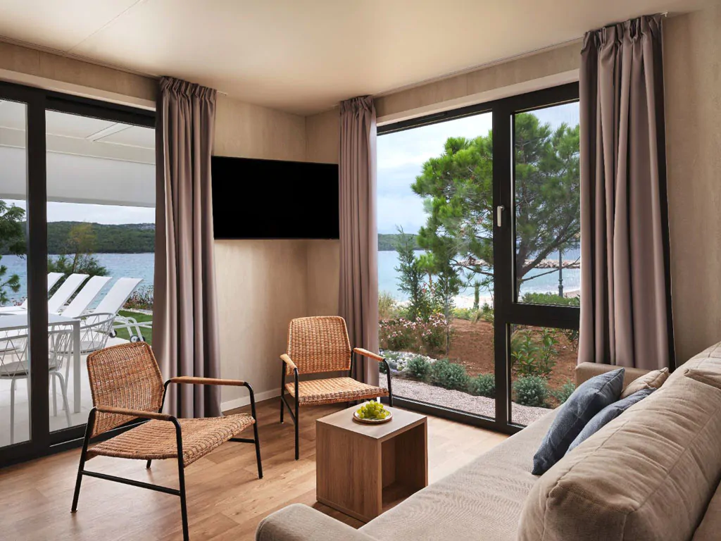 amadria-park-sibenik-beach-villa-pool-sauna-interior-livingroom