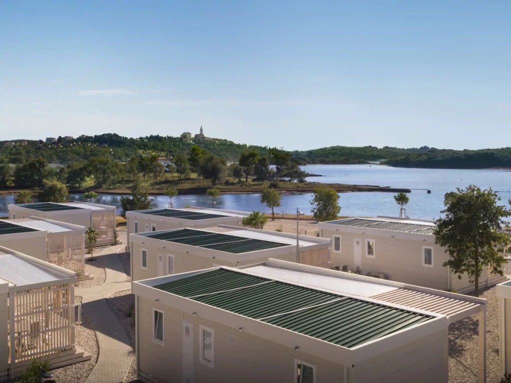 campsite-valkanela-mobile-home-comfort-exterior-mobile-home-air-view