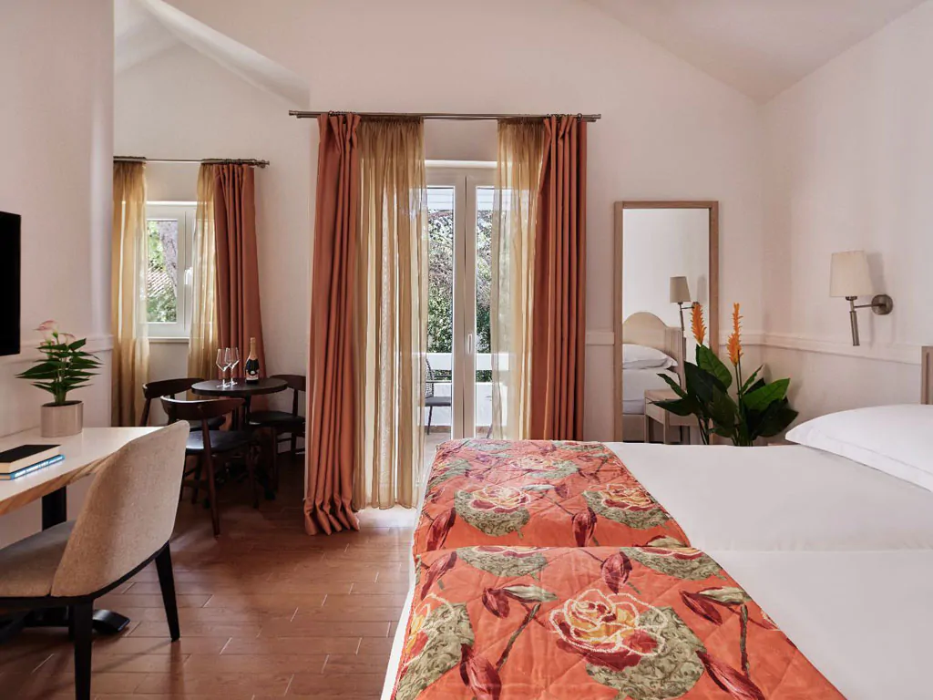 amadria-park-sibenik-apartment-22-interior-bedroom-ii