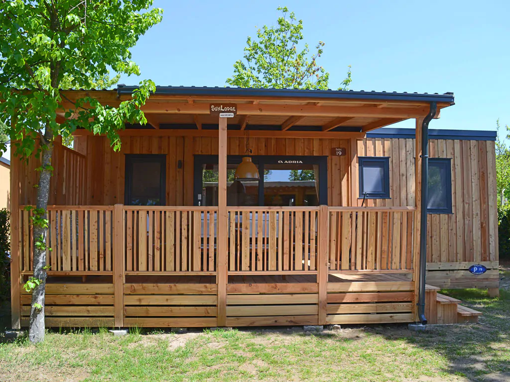 campsite-sun-lodge-sabai-exterior-mobile-home