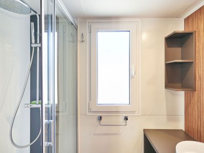 campsite-sun-lodge-sabai-interior-bathroom