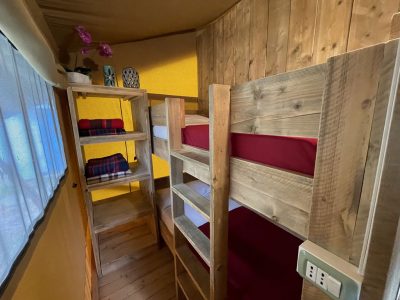 camping-village-punta-navaccia-glamping-tent-safari-lodge-tents-interior-bedroom-single-beds