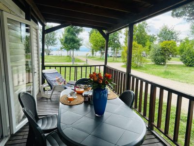 camping-village-punta-navaccia-mobile-home-superior-deluxe-exterior-terrace
