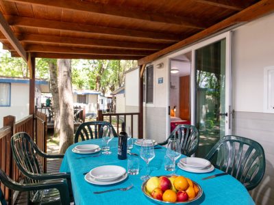 camping-village-punta-navaccia-mobile-home-superior-exterior-terrace