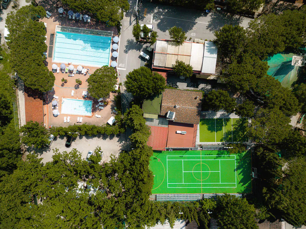 camping-village-punta-novaccia-campsite-air-view-pool