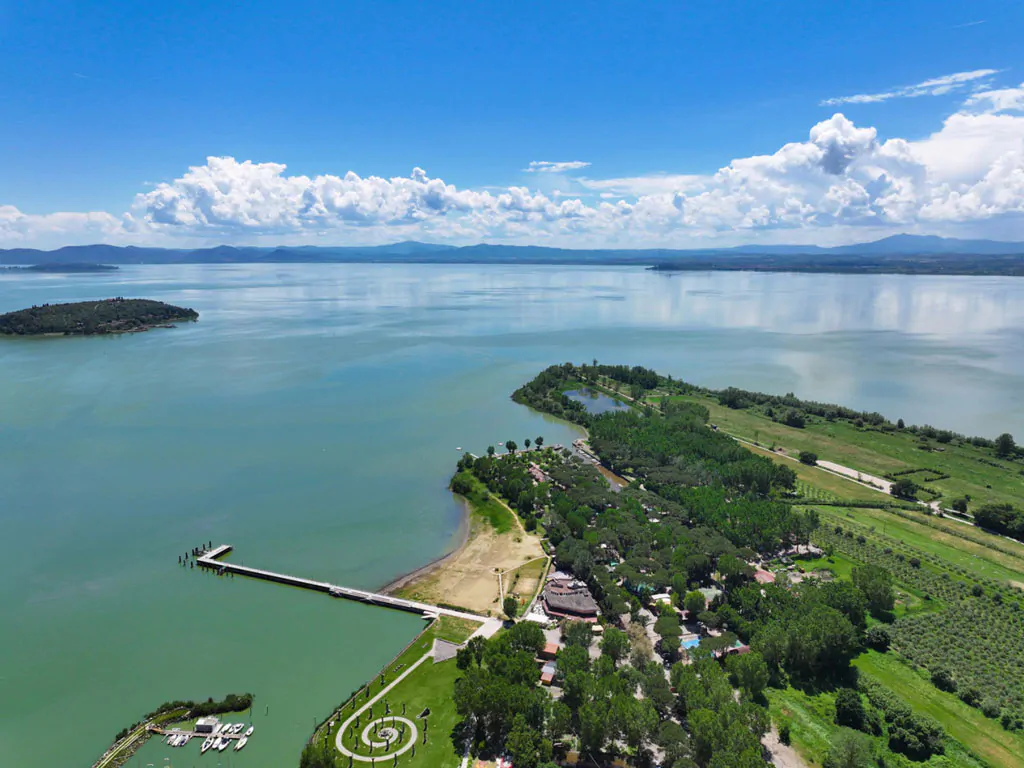 camping-village-punta-novaccia-lake-view