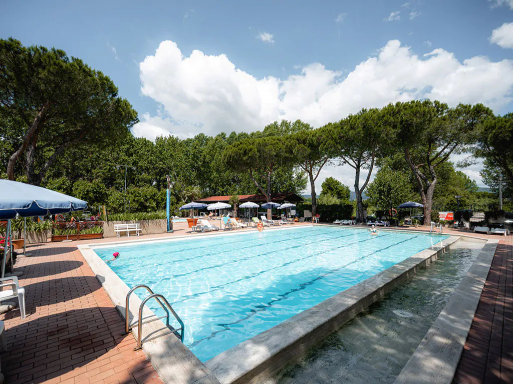 camping-village-punta-novaccia-pool