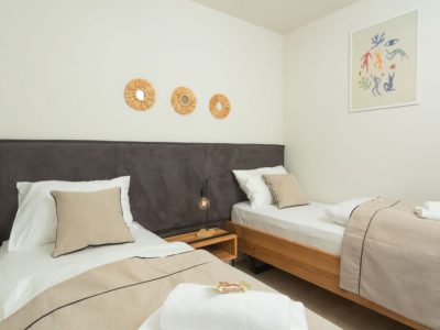 campsite-jasenovo-maris-oasis-seaview-villa-interier-single-beds-2