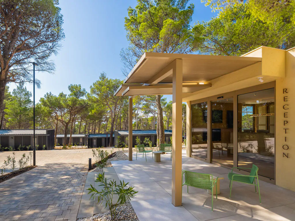 pinadria-camping-resort-reception