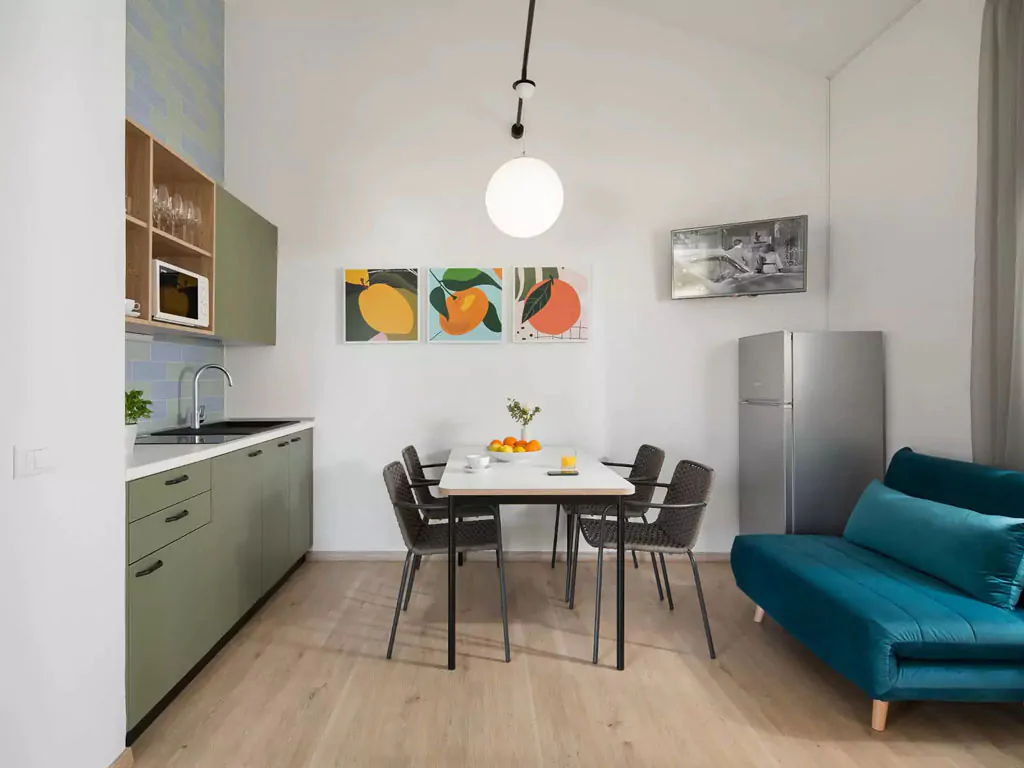 campsite-bivilage-mobile-home-pool-interior-kitchen