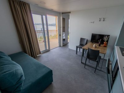 campsite-klenovica-adria-bellevue-zone-premium-interior-living-area