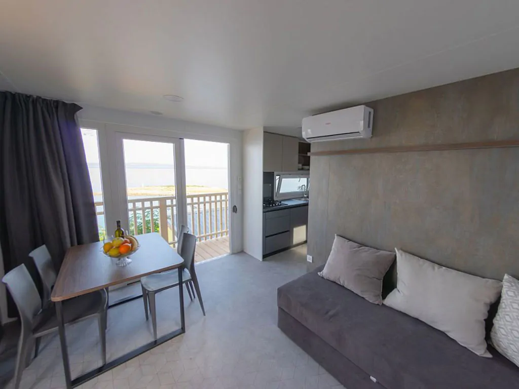 campsite-klenovica-adria-exclusive-zone-premium-interior-living-area
