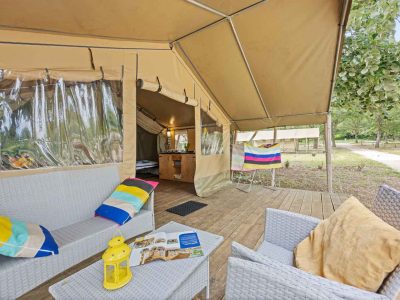 camping-lanterna-safari-tent-harmony-exterior-terrace-ii
