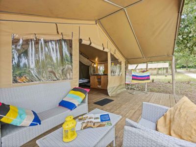 camping-valkanela-glamping-safari-tent-harmony-exterior-terrace-ii