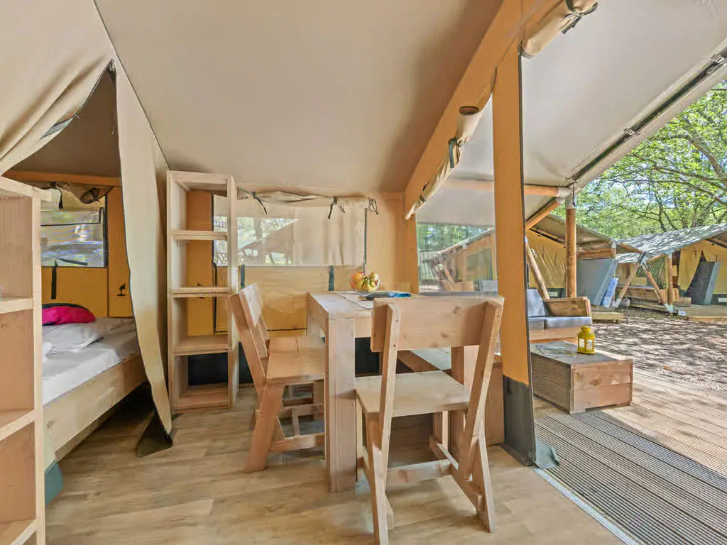 campsite-bijela-uvala-glamping-tent-safari-tent-cozy-interior-living-room