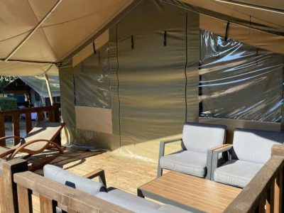 campsite-polari-glamping-tent-safari-tent-sorella-s-airco-for-six-persons-exterior-terrace