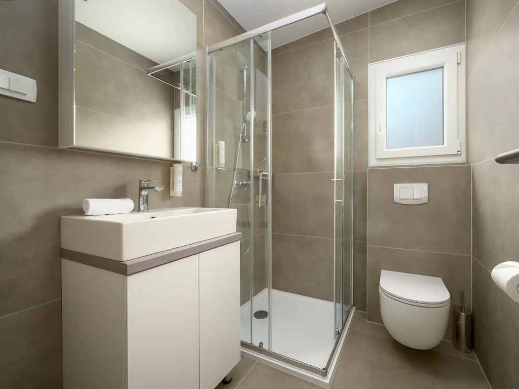 pine-beach-pakostane-mobile-homes-deluxe-seaside-whirlpool-interior-bathroom