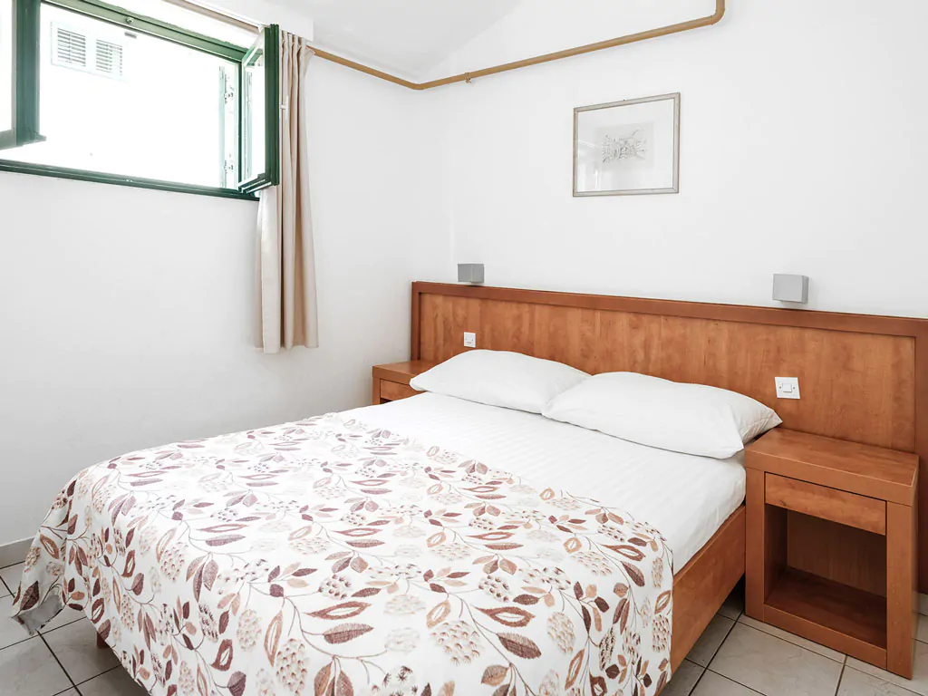 zaton-apartment-essential-two-bedroom-apartment-41-interior-bedroom