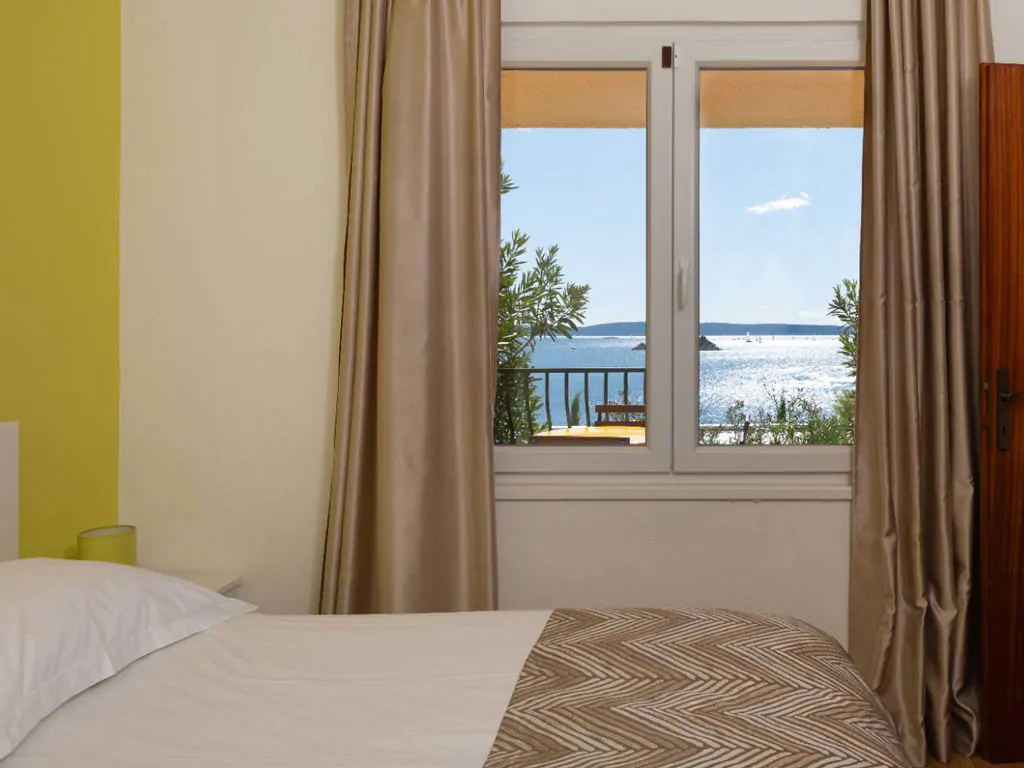 amadria-park-trogir-apartment-22-interior-bedroom-ii