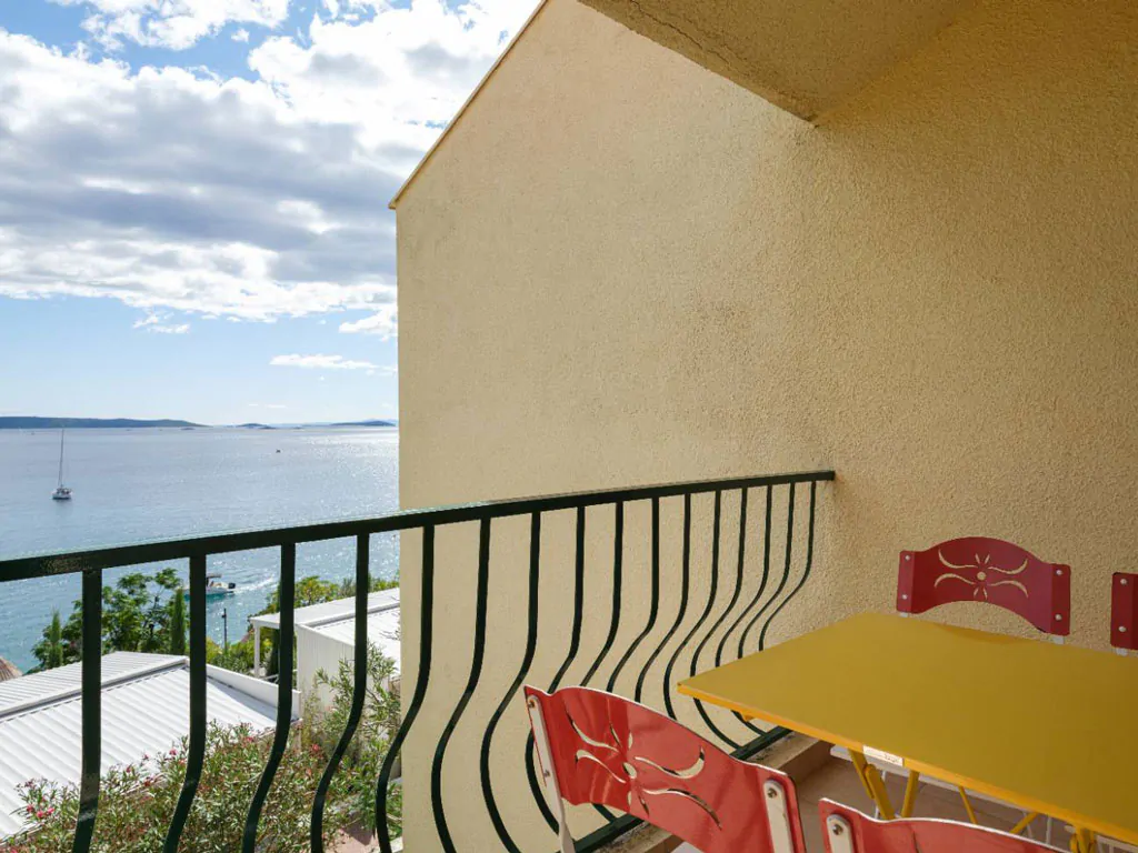 amadria-park-trogir-apartment-42-exterior-balcony