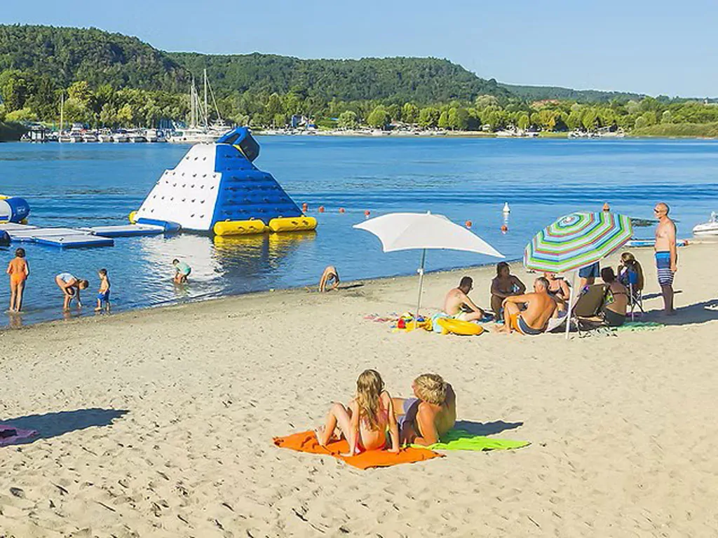 camping-italia-lido-beach-view