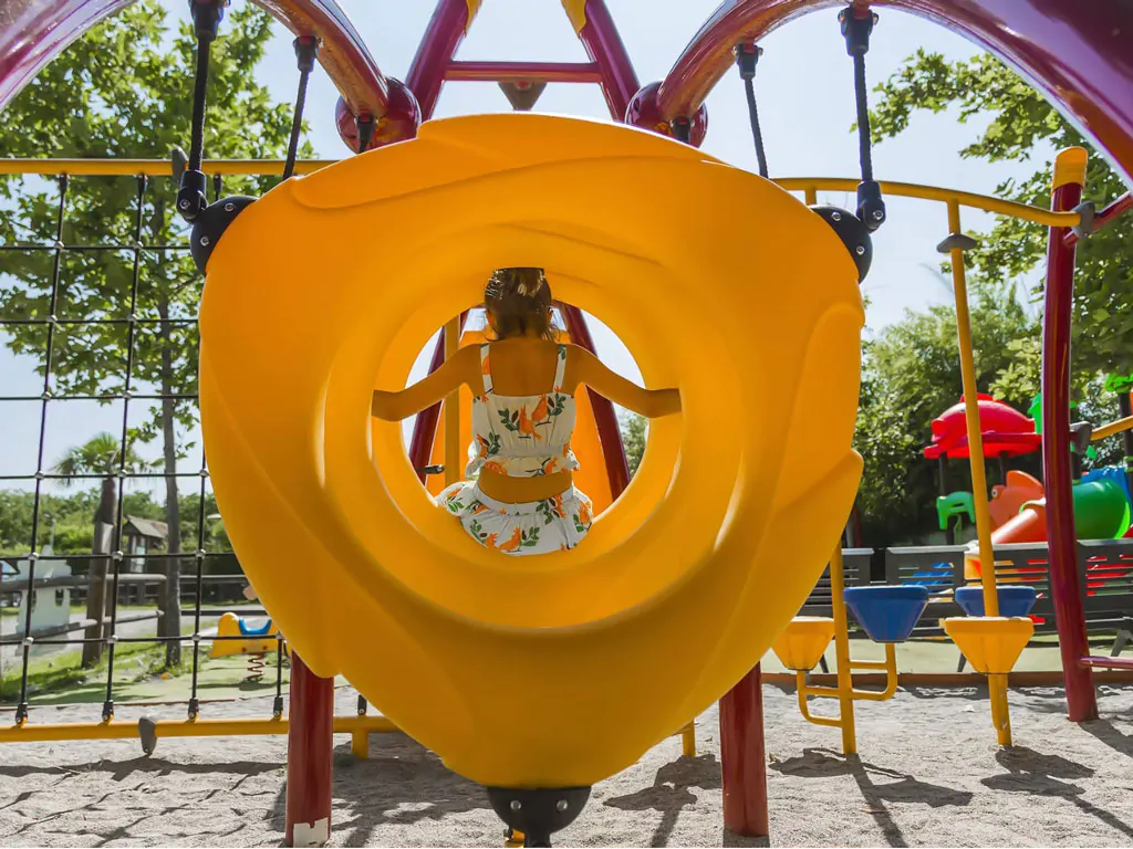 camping-italia-lido-playground