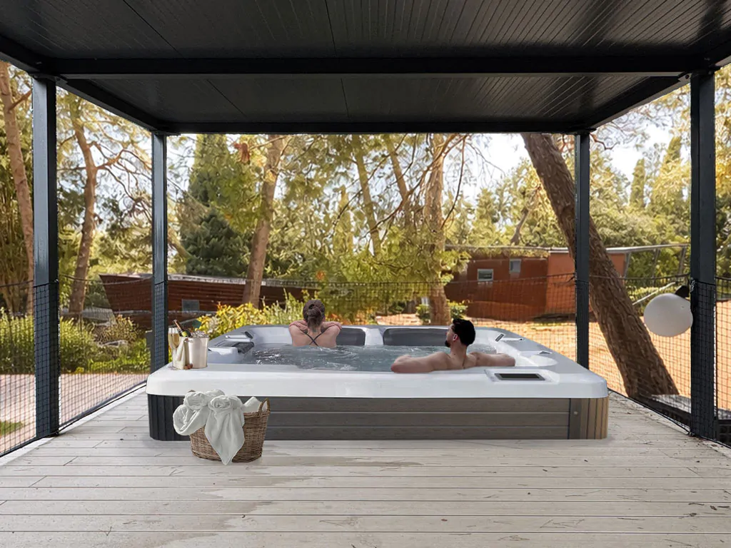 campsite-porton-nature-hideouts-mobile-home-family-jacuzzi-exterior-jacuzzi