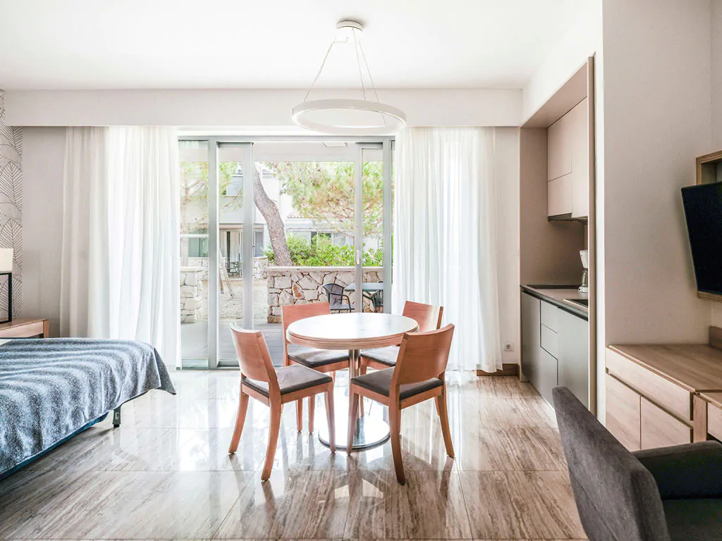 zaton-apartment-superior-one-bedroom-apartment-22-interior-table