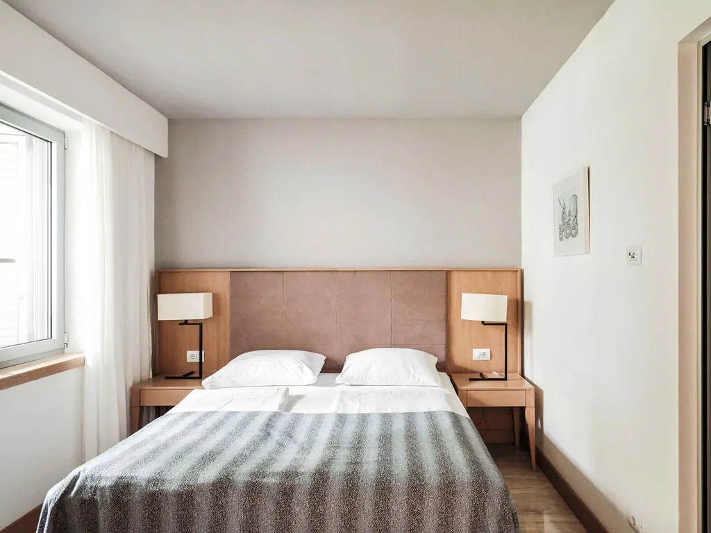 zaton-apartment-superior-two-bedroom-apartment-42-interior-bedroom