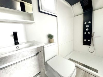 campsite-terra-park-phalaris-mobile-home-lunaris-camping-home-interior-bathroom
