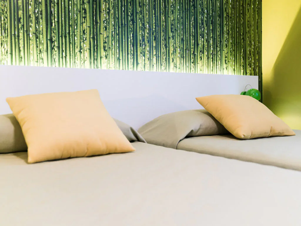 hu-altomincio-village-apartment-hu-room-smart-double-bed