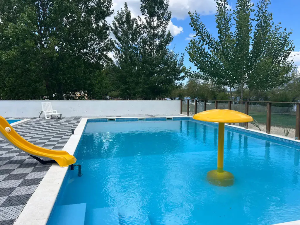 camping-karin-children-pool