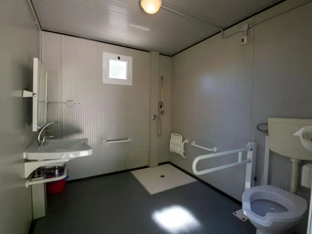 camping-karin-disability-toilet