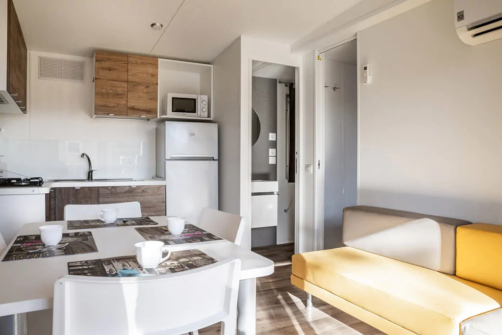 hu-fabulous-village-mobile-home-hu-stay-smart-l-interior-livingroom