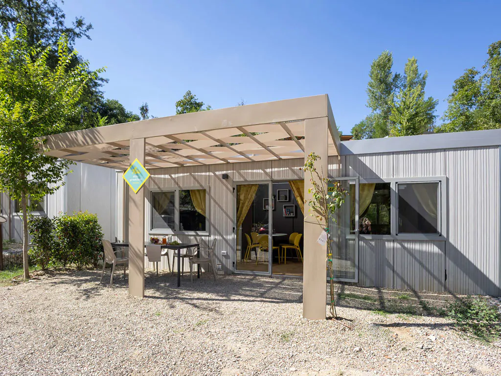 hu-firenze-certosa-camping-in-town-mobile-home-hu-stay-premium-exterior-frontview