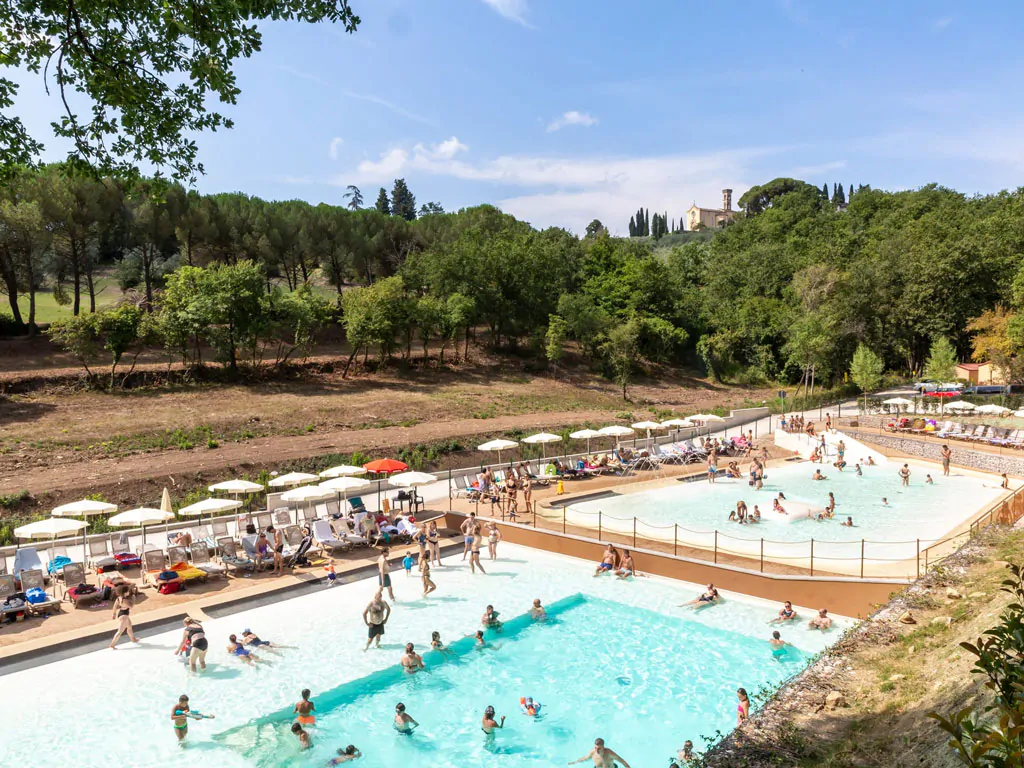 hu-firenze-certosa-camping-in-town-waterpark-airview