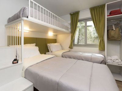 hu-montescudaio-village-mobile-home-hu-stay-smart-l-plus-interior-bedroom-wallbed
