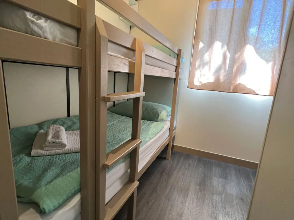 camping-karin-accommodation-mobile-home-karin-interior-bedroom-bunkbed